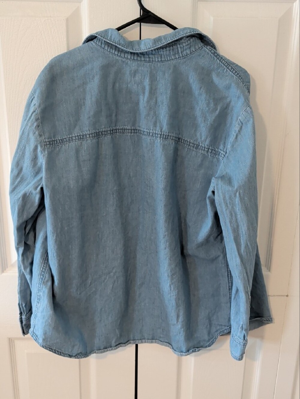 Lee Light Blue Denim Button-Up Shirt - Picture 4 of 4
